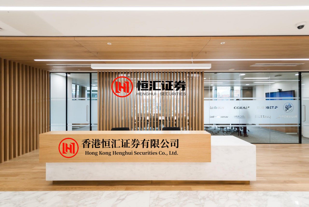 信钰证券 国防部新闻发言人蒋斌就澳大利亚炒作所谓中国军机不安全接近其舰载机答记者问